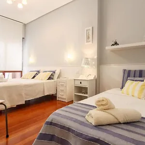 Apartamento Vivienda Turistica De Prestancia En Castanos,, Bilbao
